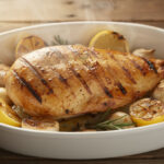découvrez nos astuces simples et efficaces pour cuire parfaitement un filet de poulet au four, tendre et juteux à chaque fois.